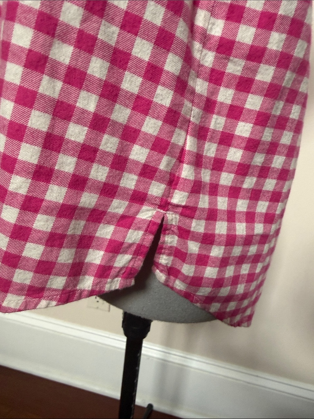 Vineyard Vines Pink and White Gingham Button-Down Shirt - Picture 6 of 9